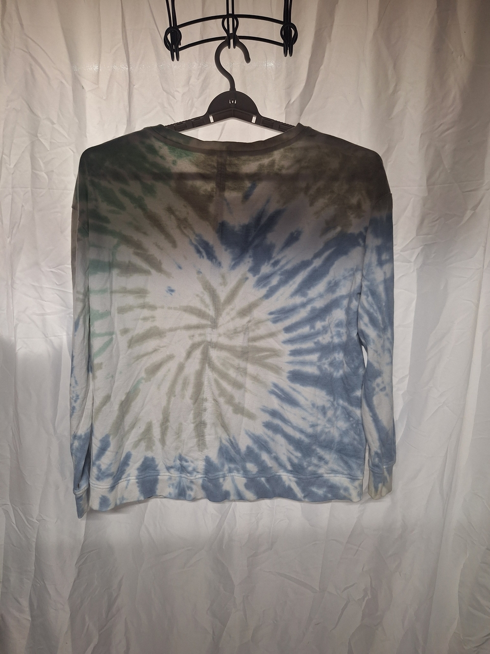 Jane and Delancey Tie-Dye Crewneck Sweatshirt in Blue and Green - Picture 5 of 6